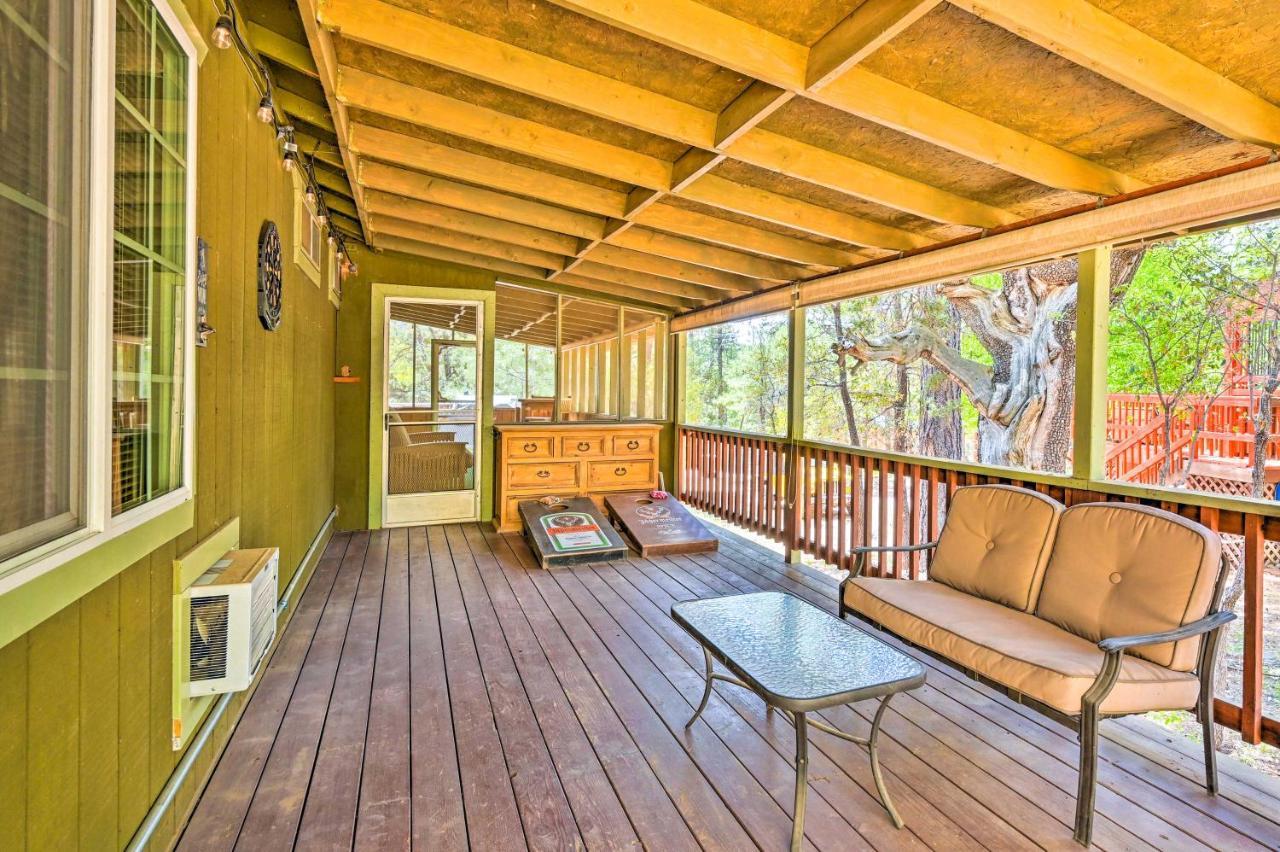 Pine Cabin In The Woods With Yard And Grill! Ngoại thất bức ảnh